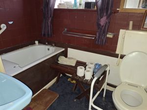 Photo 1- click for photo gallery